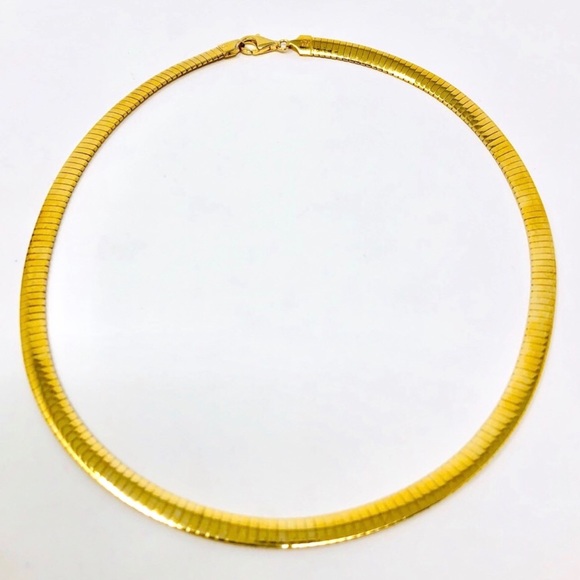 Looks like 14K - but is sterling silver Omega necklace, made in Italy - Picture 6 of 11